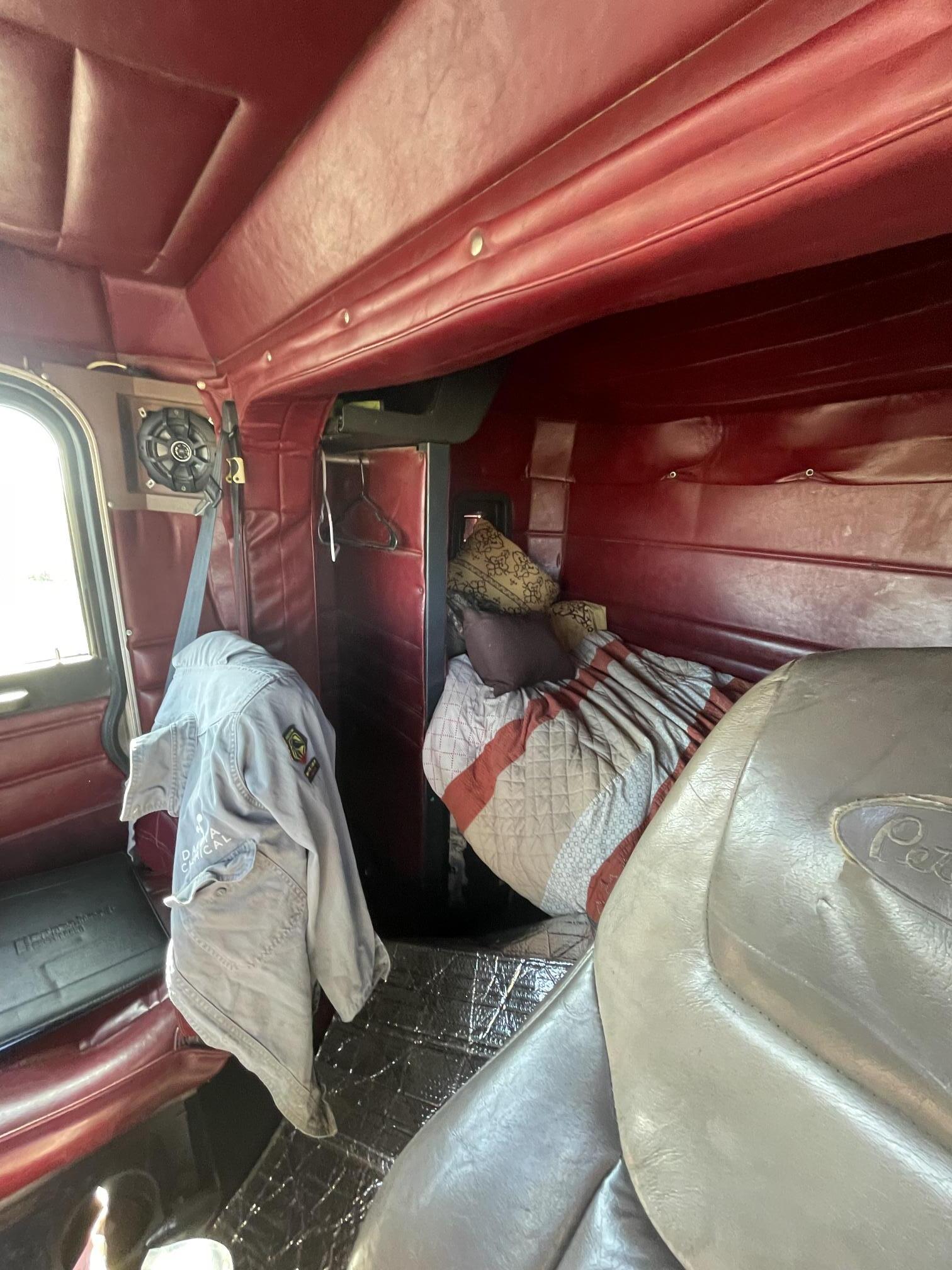 1989 PETERBILT 379 - Image 48