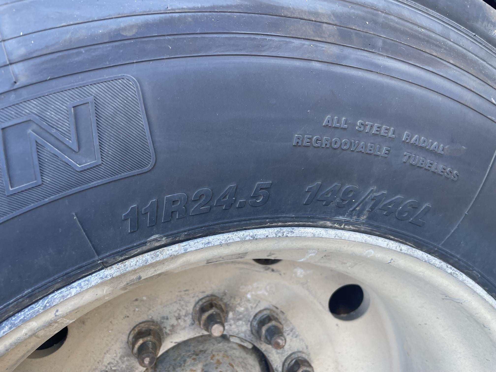 1989 PETERBILT 379 - Image 101