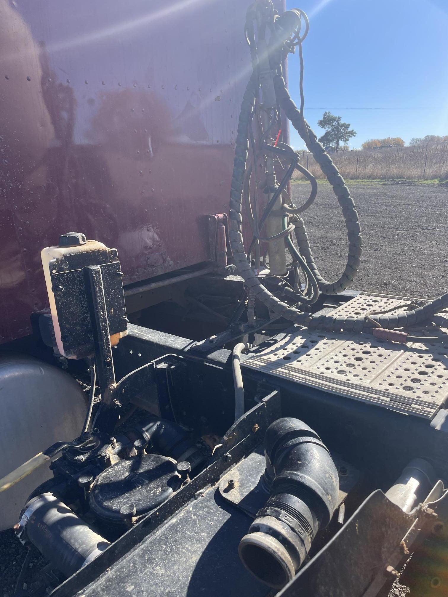 1989 PETERBILT 379 - Image 64