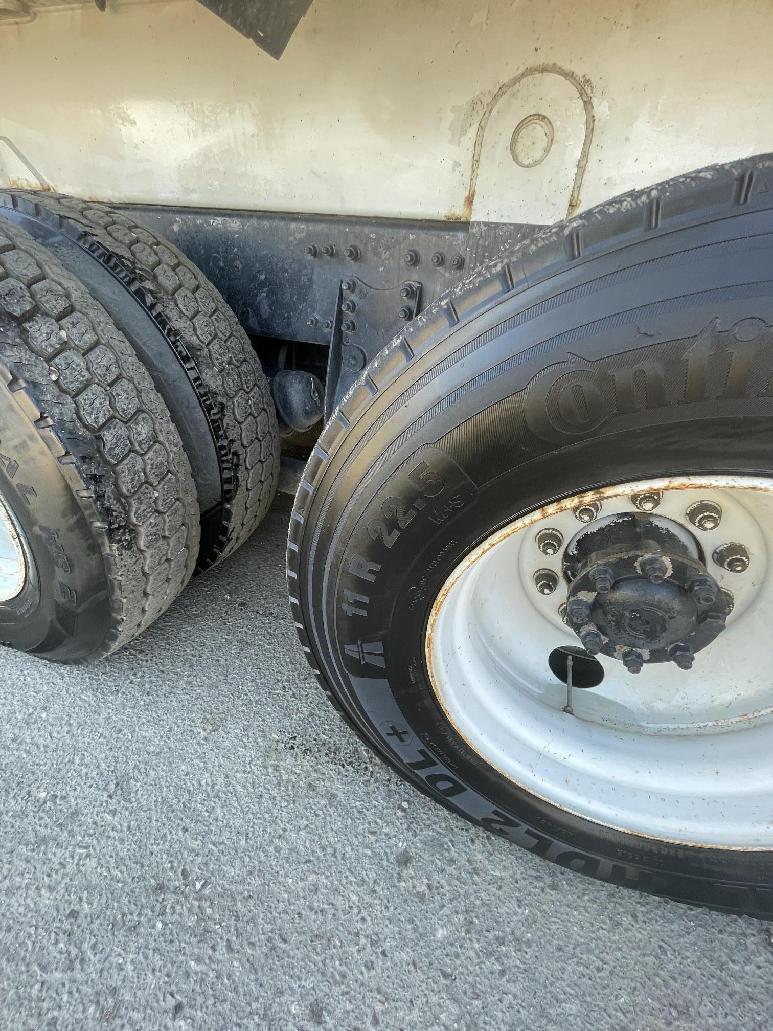 2007 ALTEC 5600 - Image 21