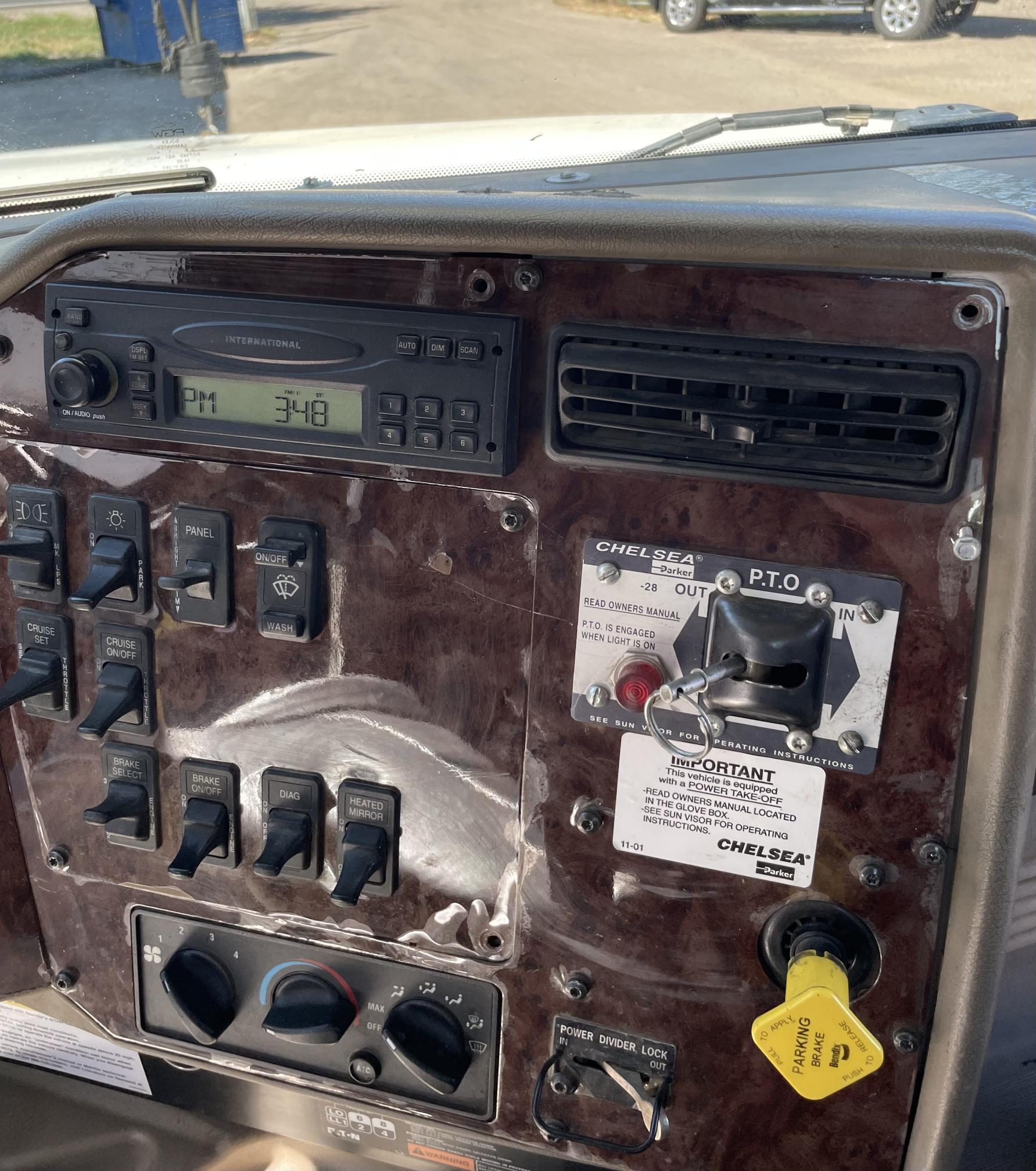 2007 ALTEC 5600 - Image 13