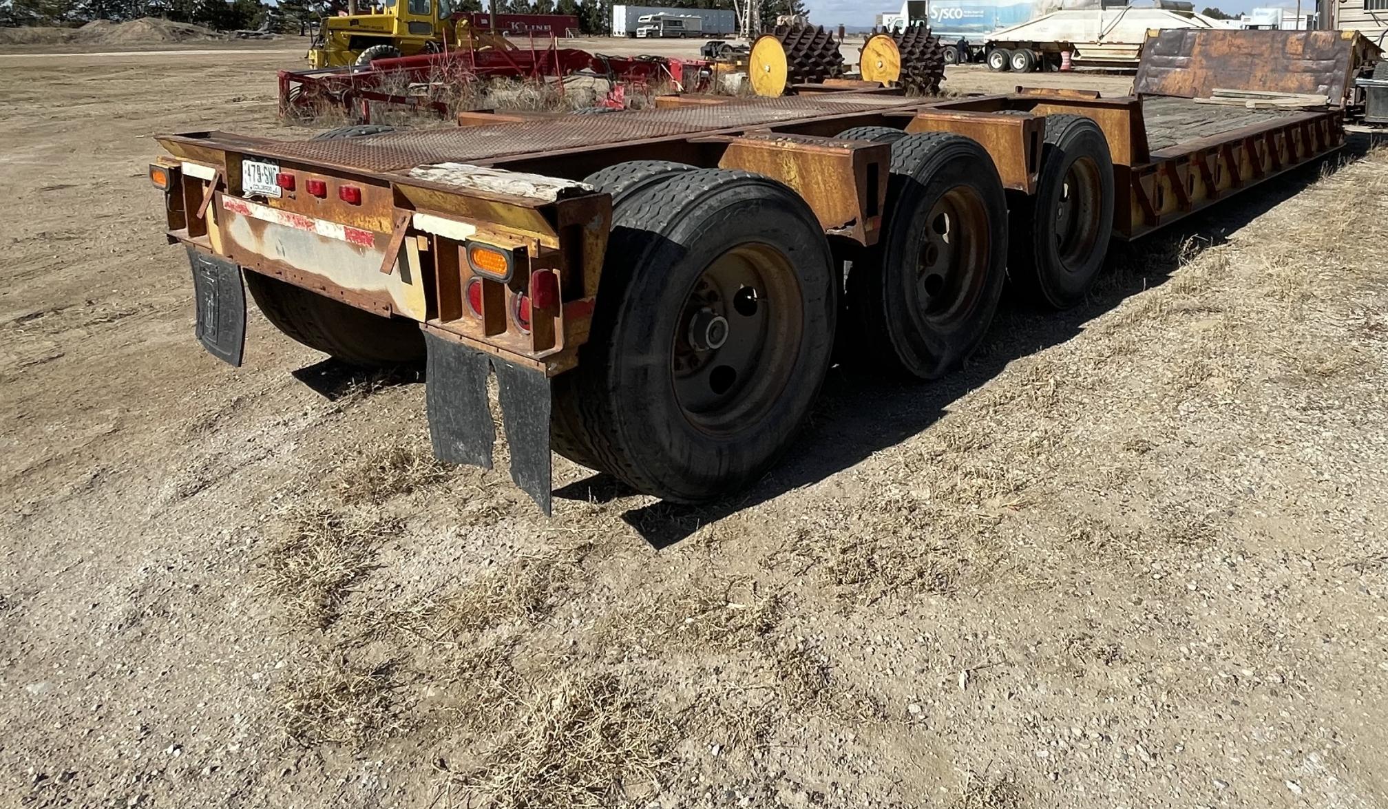 2000 LOAD KING 46 foot - view 4 of 12