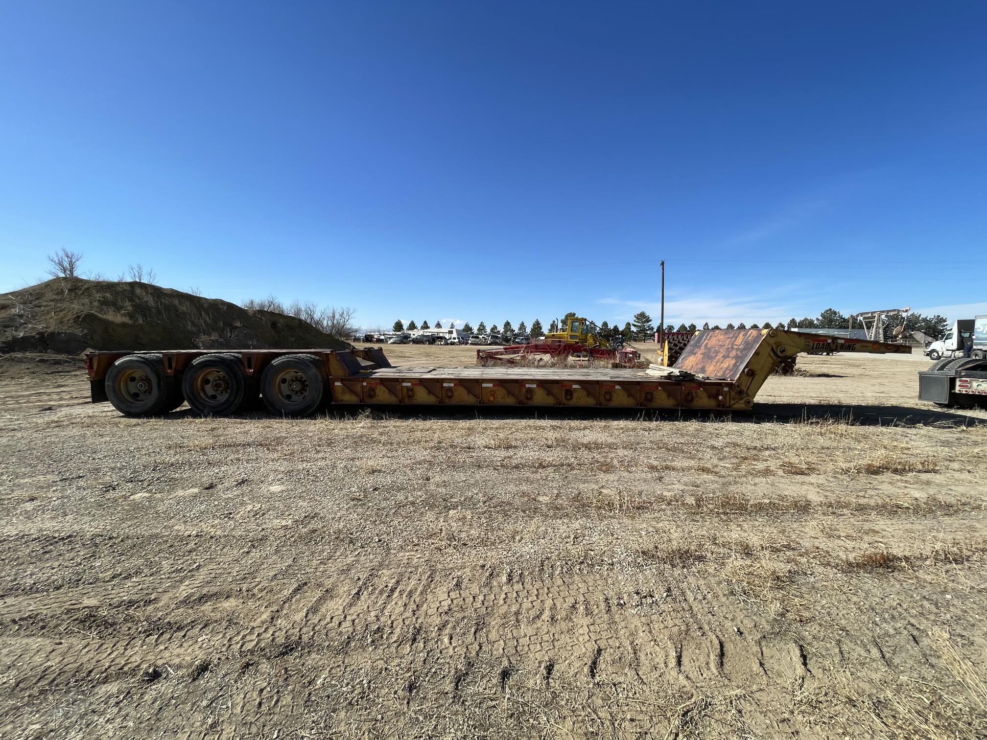 2000 LOAD KING 46 foot - Image 2