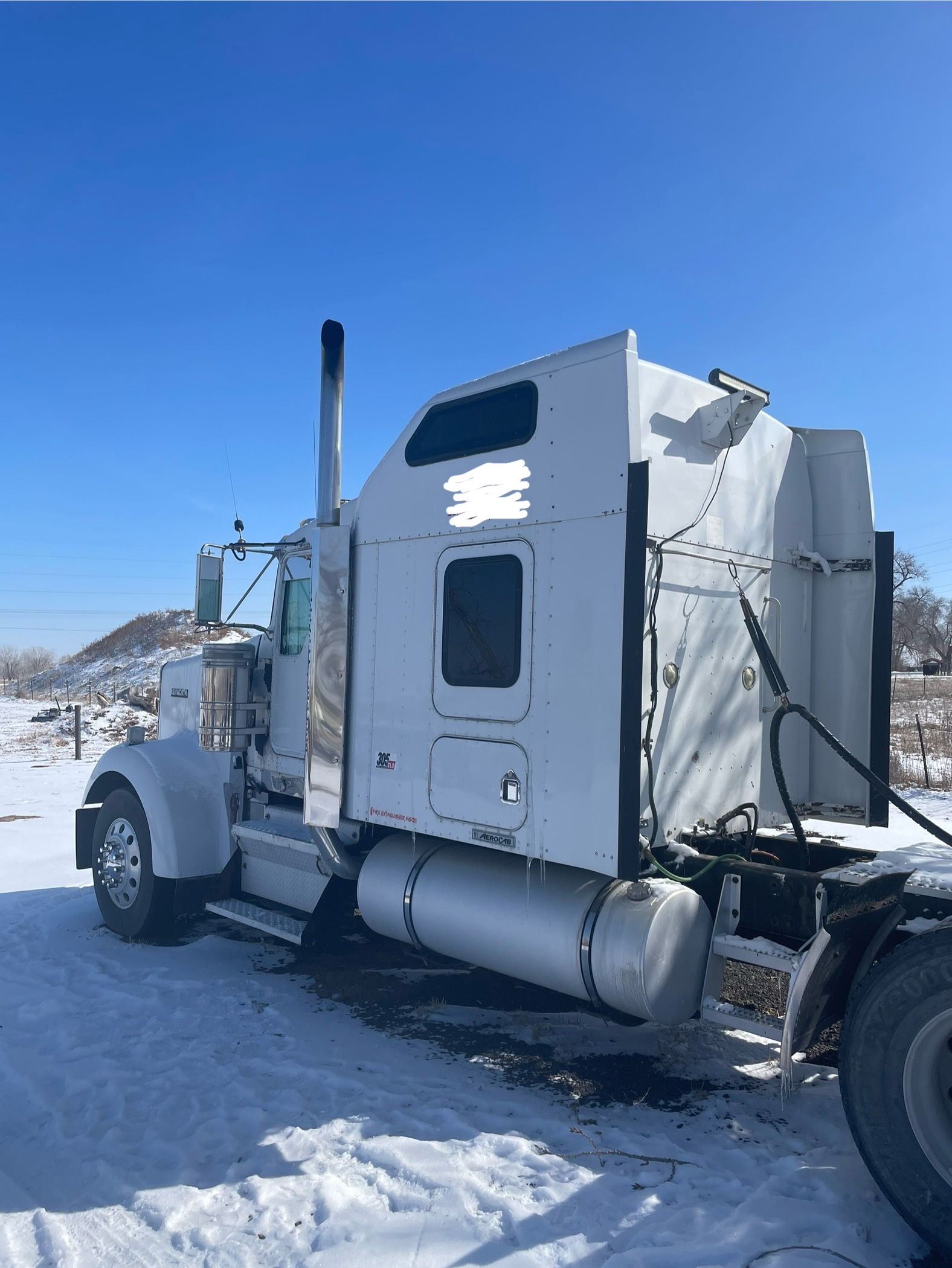2004 KENWORTH W900 - view 5 of 32