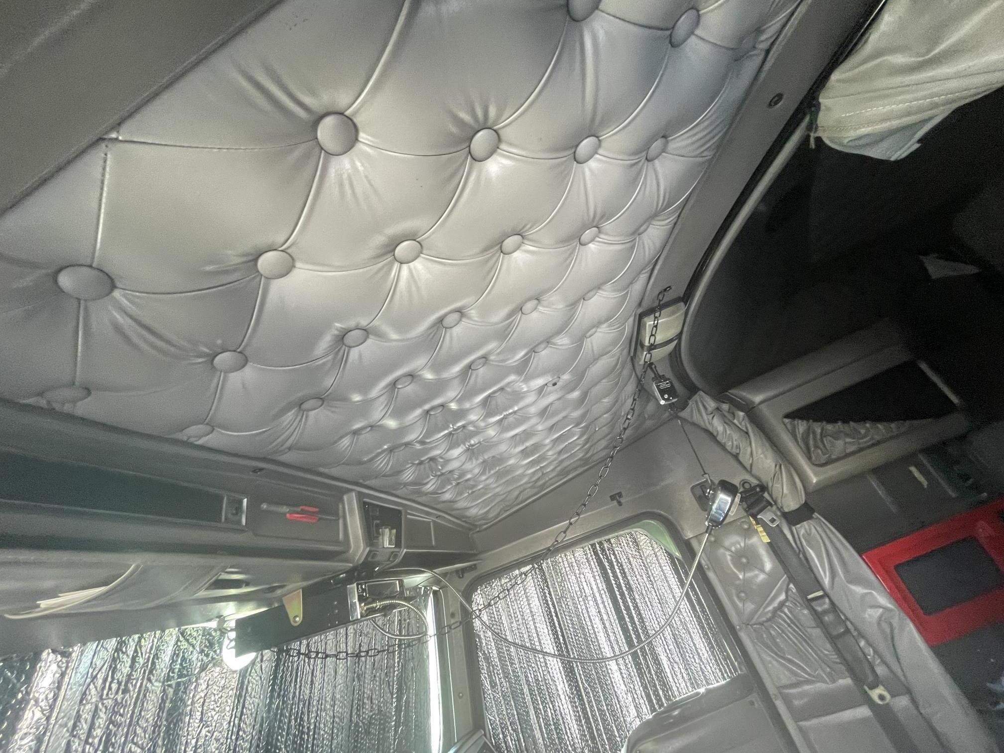 2004 KENWORTH W900 - Image 16