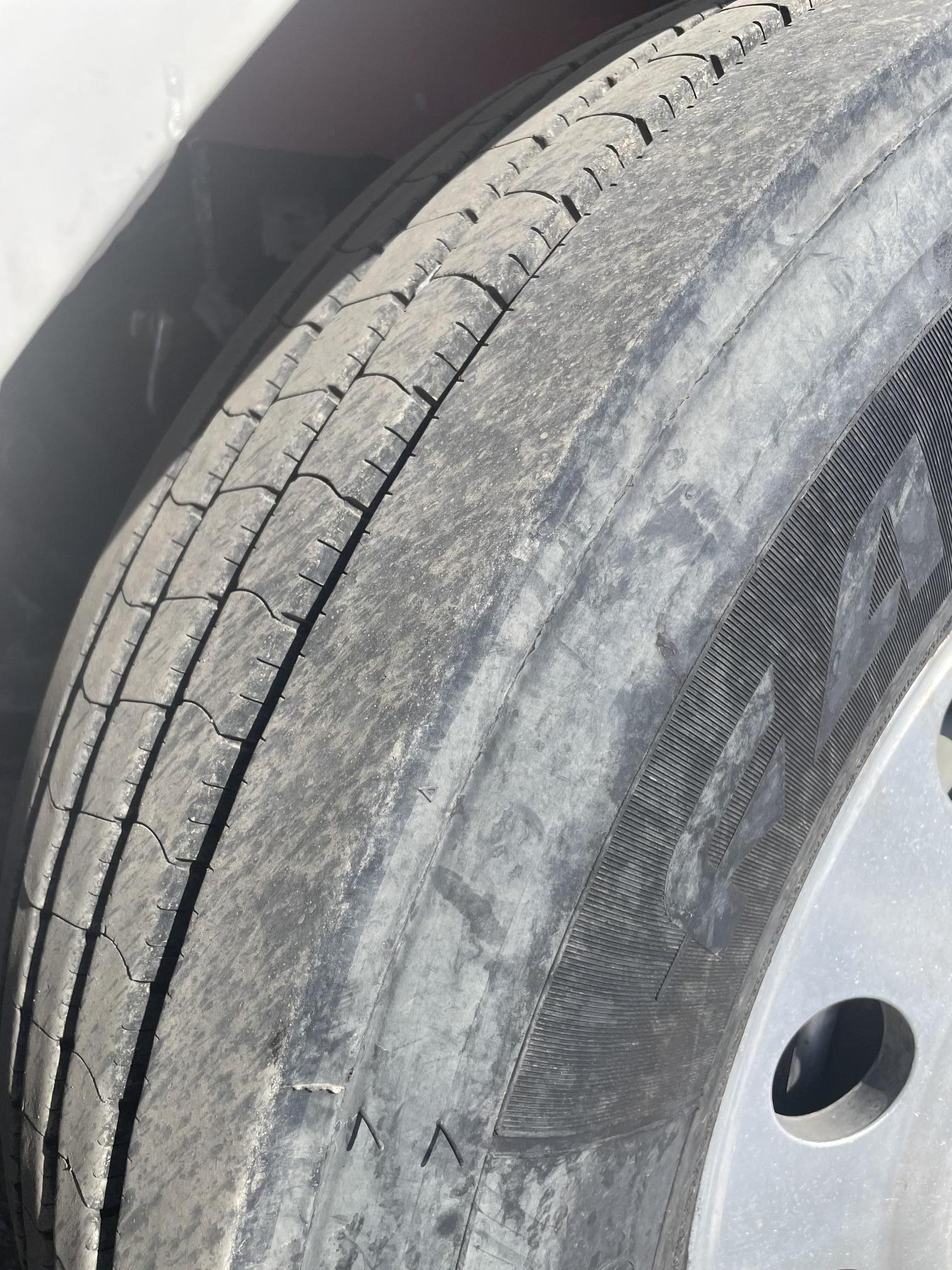 2000 PETERBILT 379 - view 16 of 29