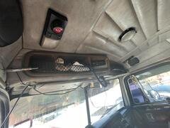 2000 PETERBILT 379 - Image 27