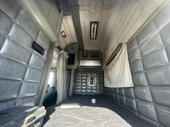 2000 PETERBILT 379 - Image 21