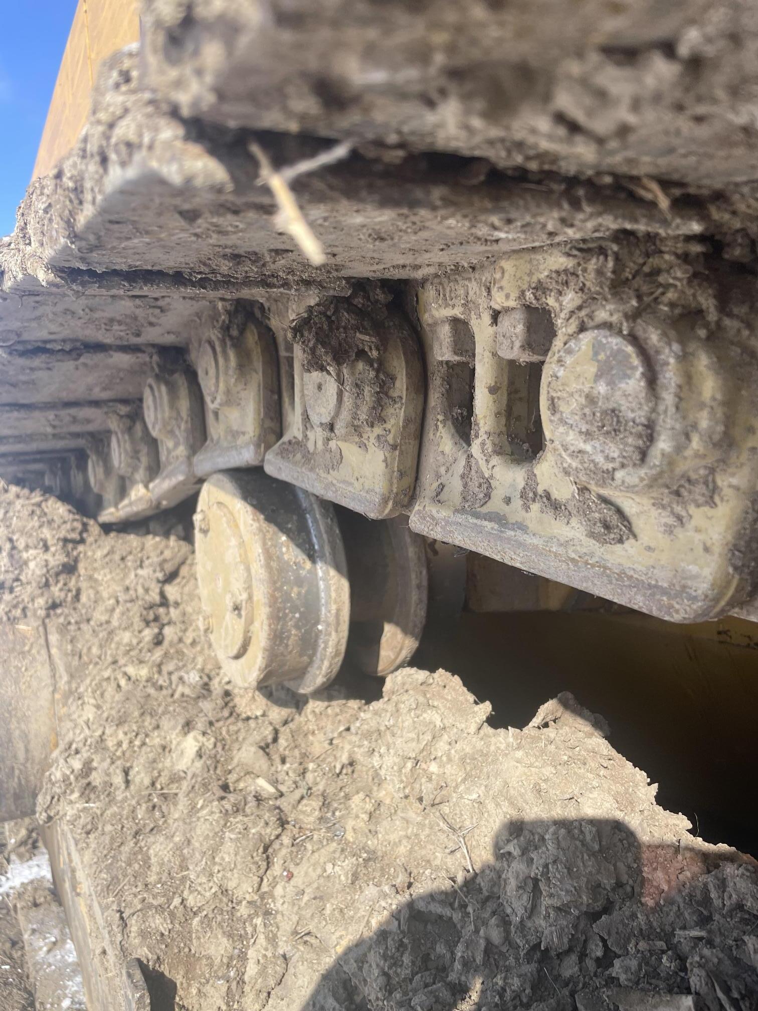 2001 DEERE 755C - Image 16