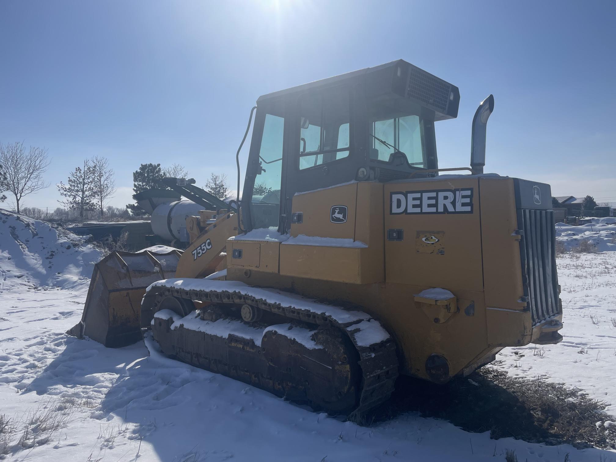 2001 DEERE 755C - Image 10