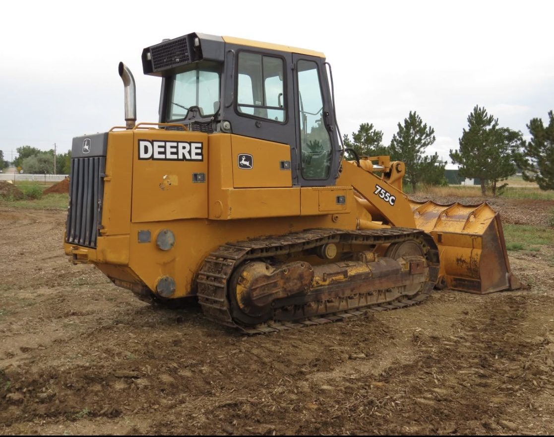 2001 DEERE 755C - view 3 of 37