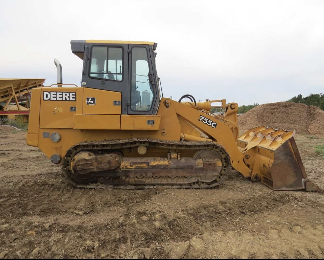 2001 DEERE 755C - Image 2
