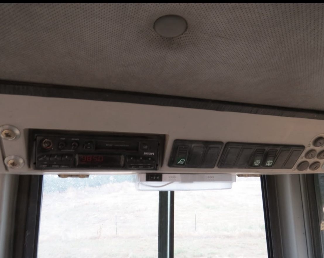 2001 DEERE 755C - Image 25