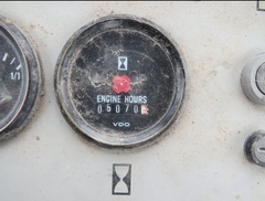 2001 DEERE 755C - Image 33