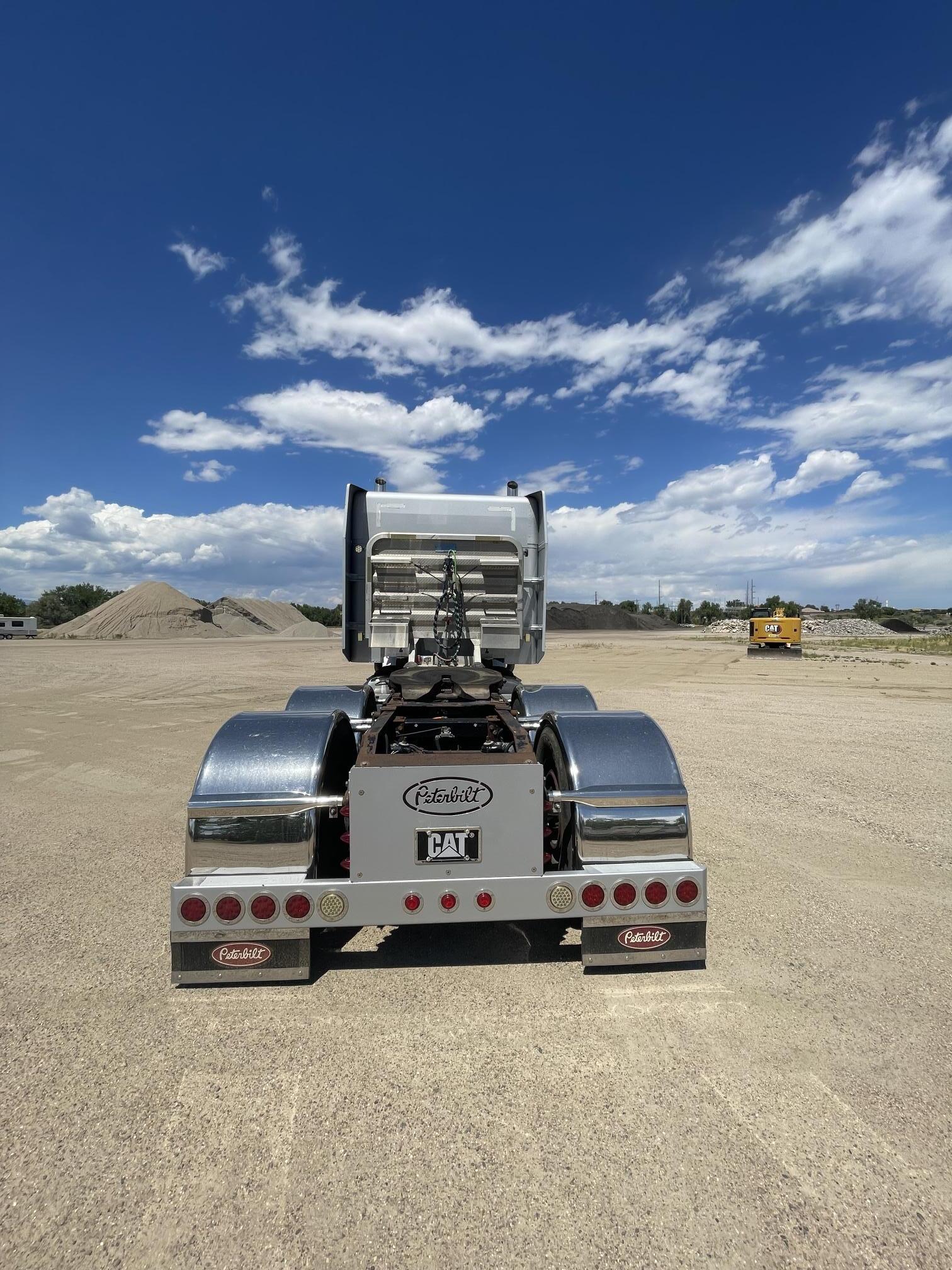 2008 PETERBILT 388 - Image 13