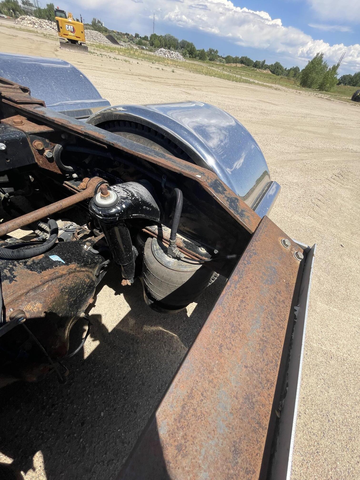 2008 PETERBILT 388 - Image 30