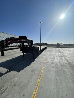 2022 PJ TRAILERS 49 ft - Image 2