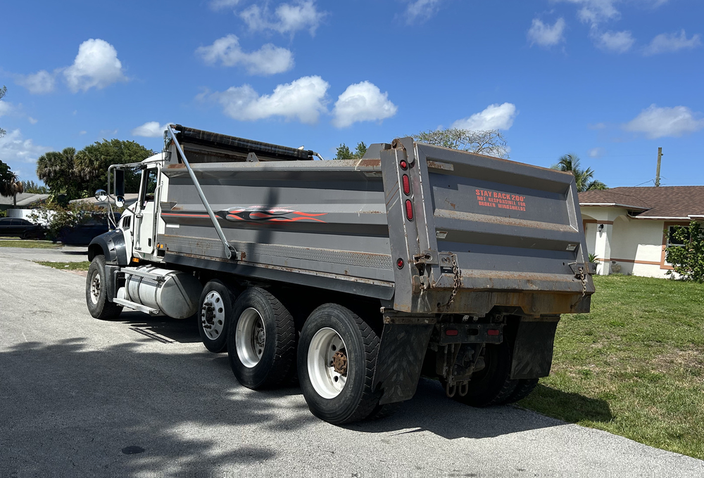 2008 MACK GU Granite - Image 6