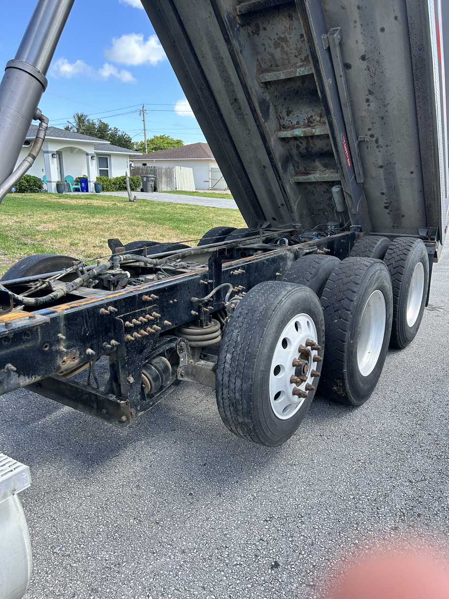 2008 MACK GU Granite - Image 12