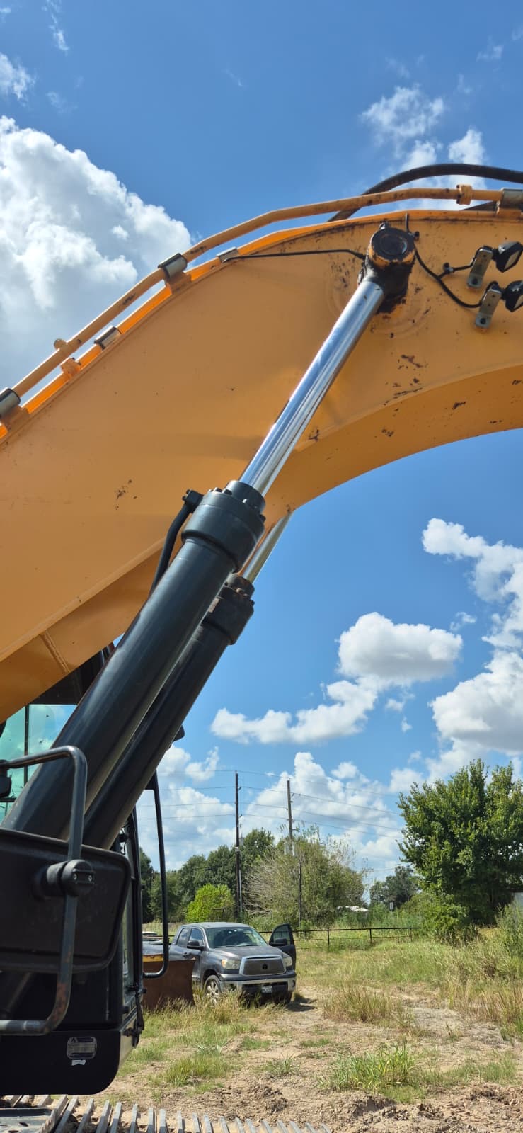 2019 HYUNDAI HX380L - view 14 of 19