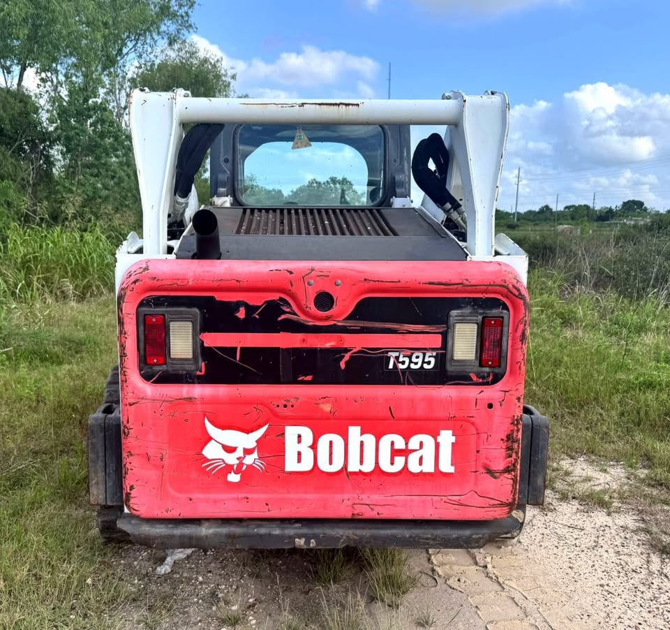 2017 BOBCAT T595 - Image 6