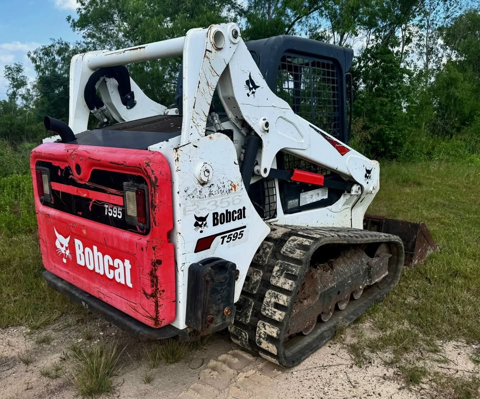 2017 BOBCAT T595 - Image 11