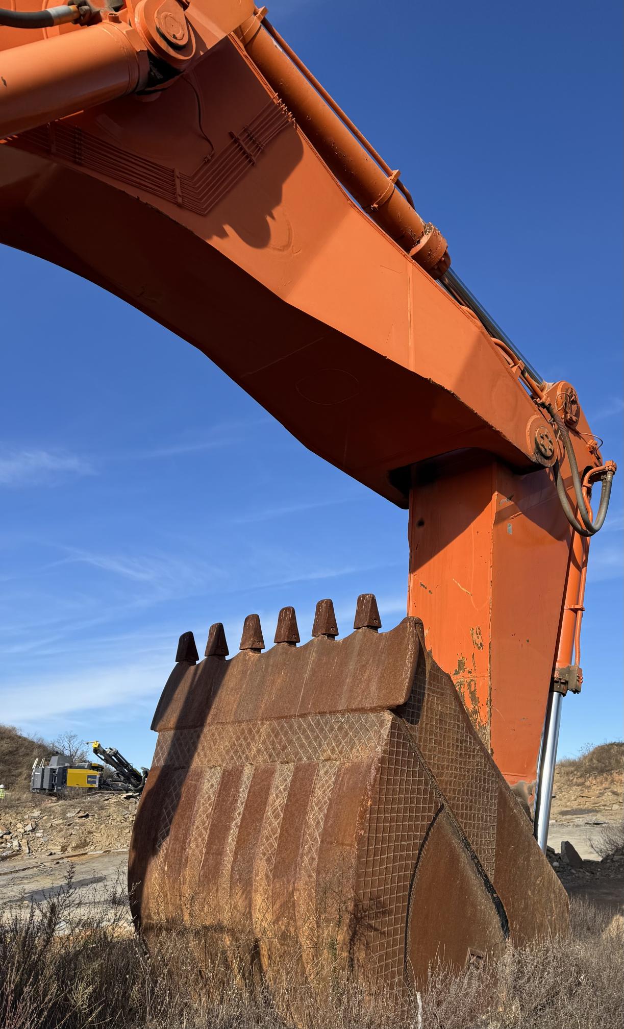 HITACHI EX1800-3 - Image 16