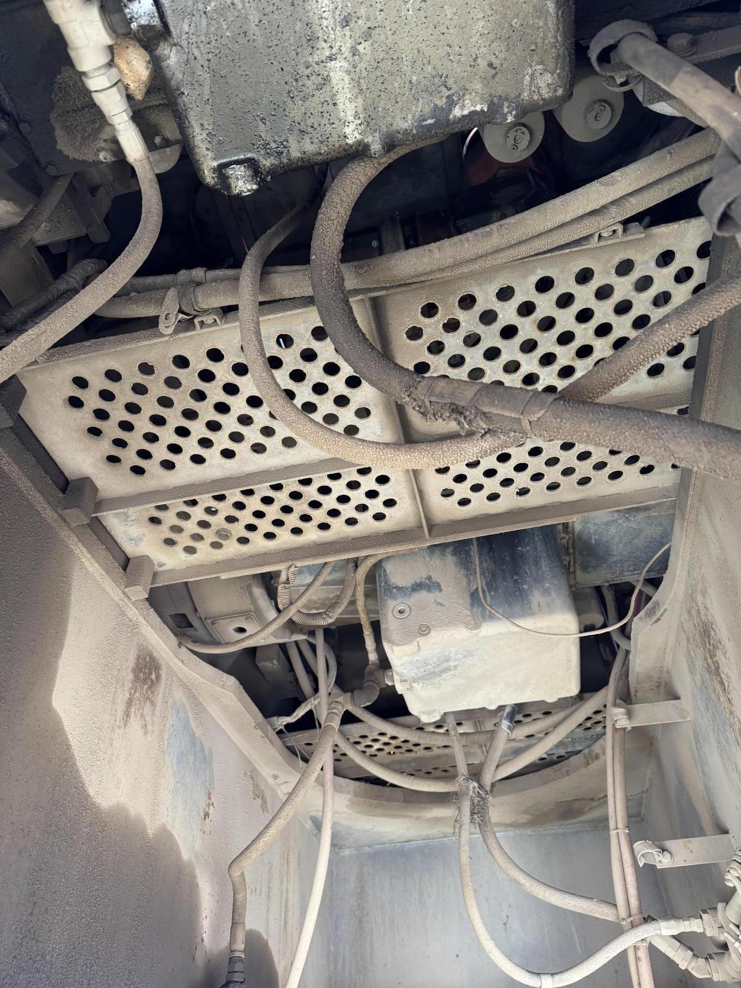 HITACHI EX1800-3 - Image 27