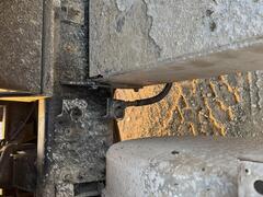 2004 FREIGHTLINER FL112 - Image 12