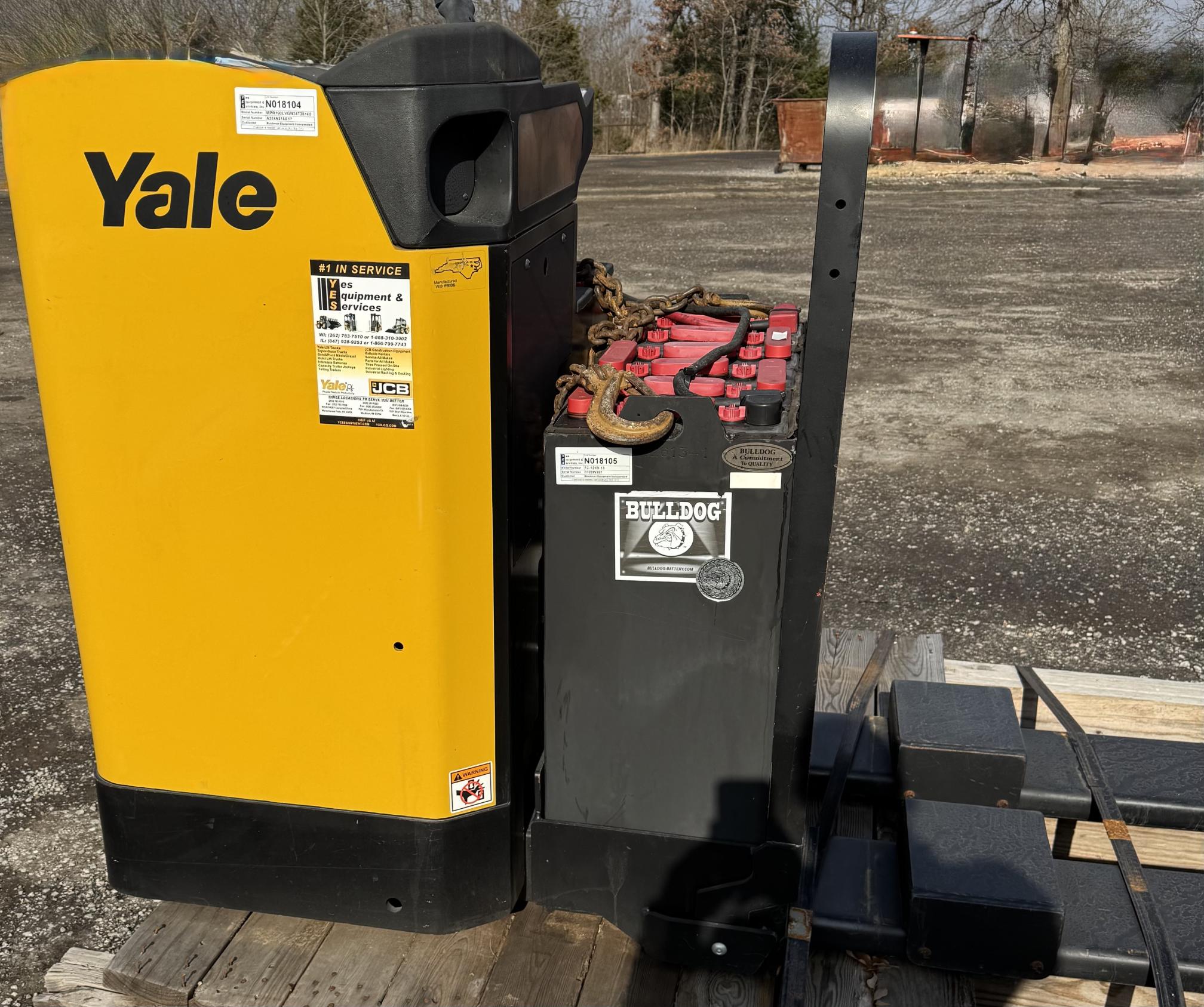 2016 YALE Lift Truck Model - Image 16