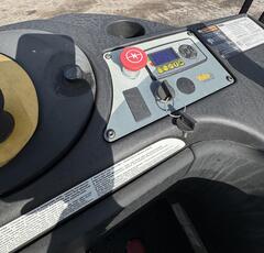 2016 YALE Lift Truck Model - Image 8