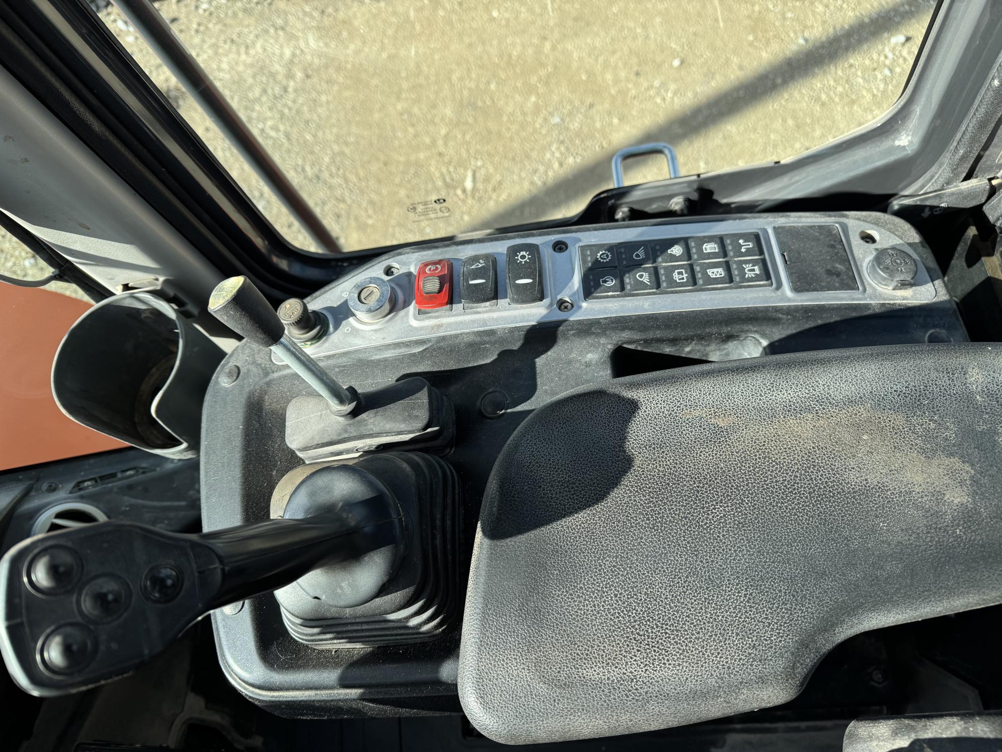 2018 DOOSAN DL 220 - Image 27