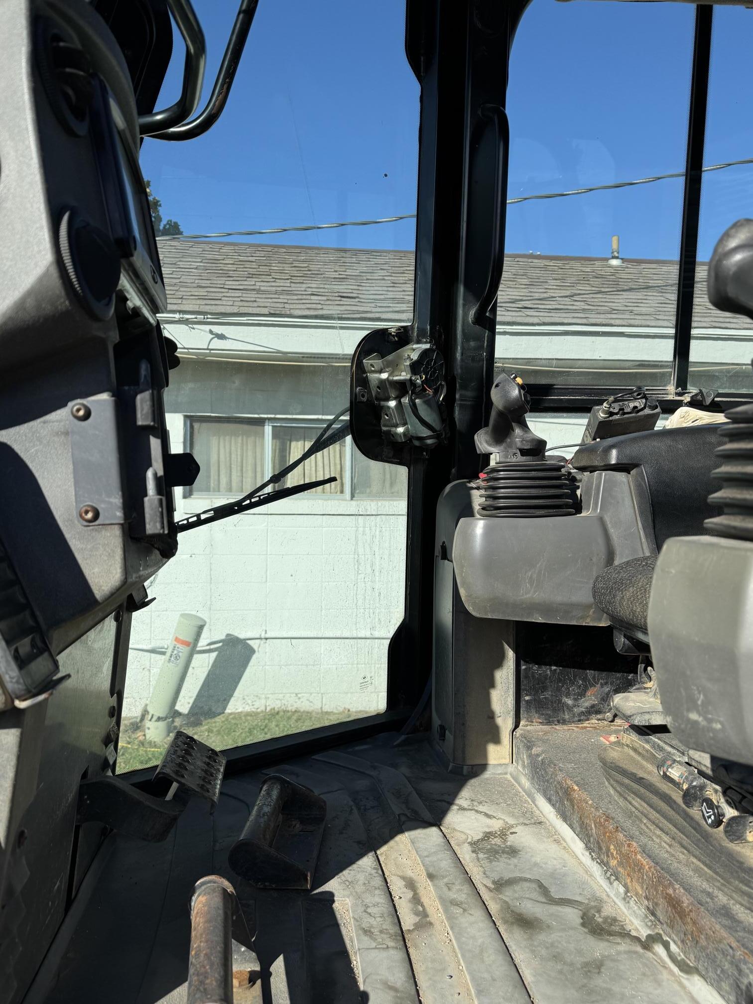 2012 CATERPILLAR D5K2 LGP - view 17 of 45