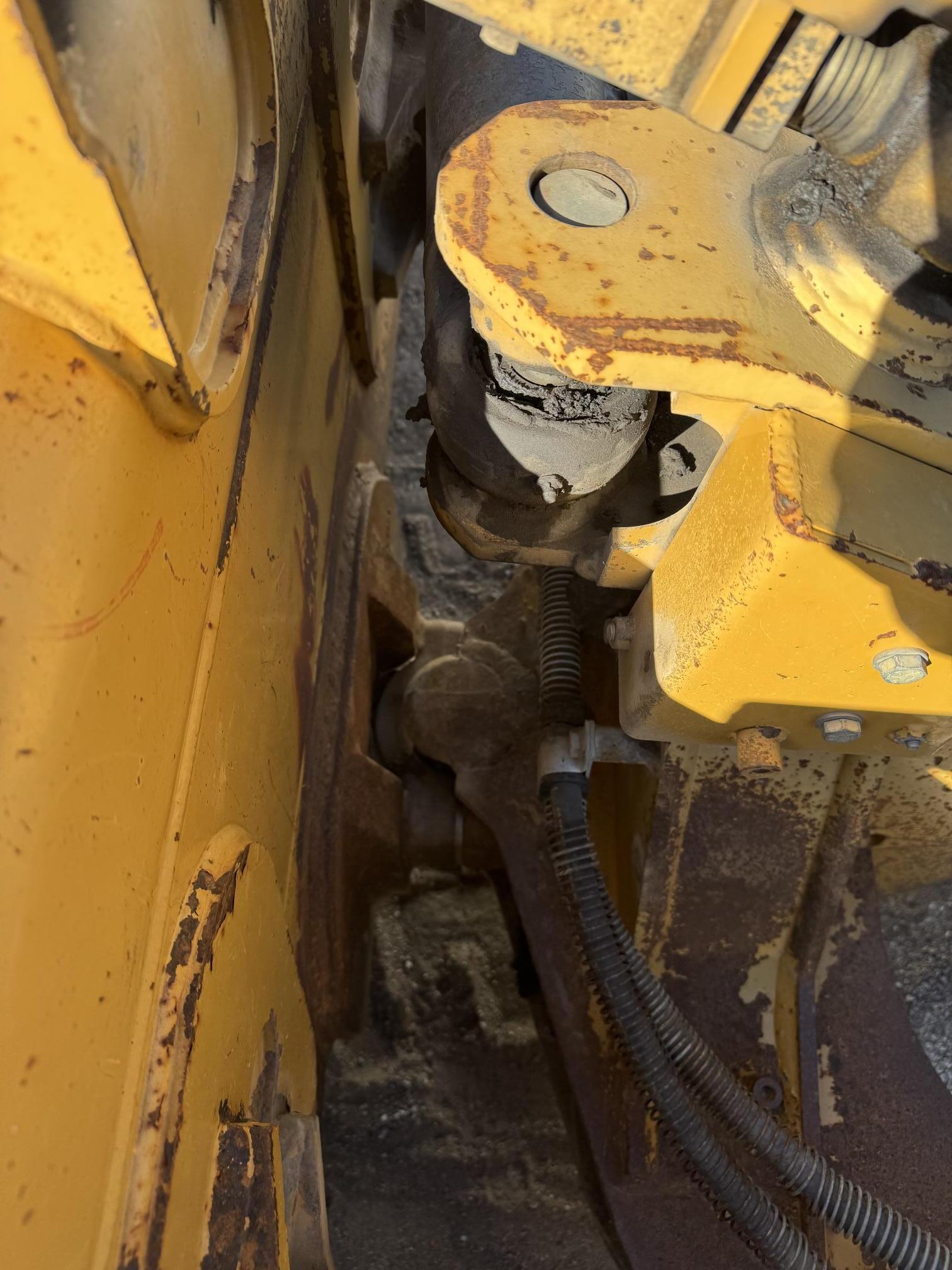 2012 CATERPILLAR D5K2 LGP - view 19 of 45