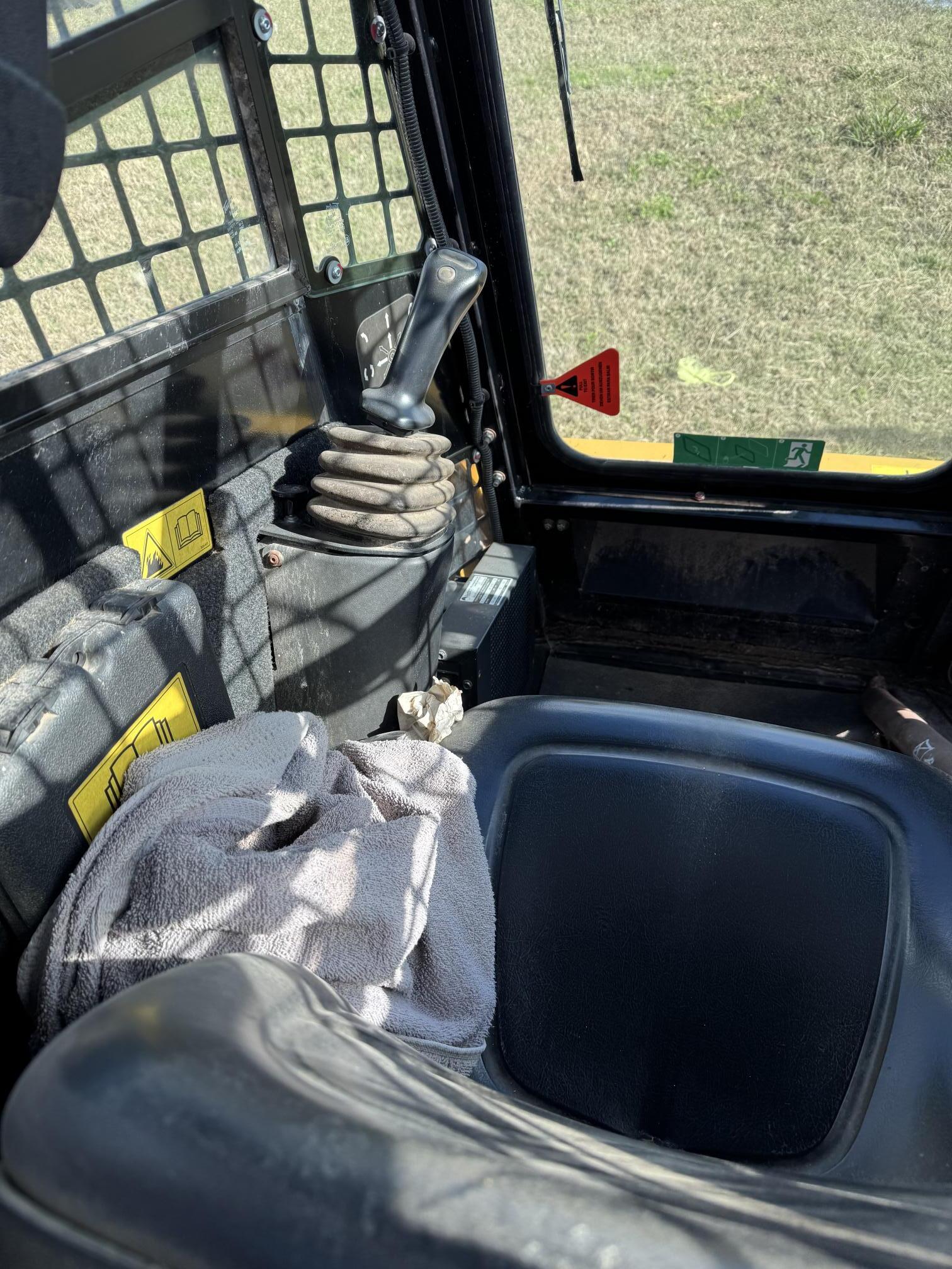 2022 ASV RT-25 - Image 14