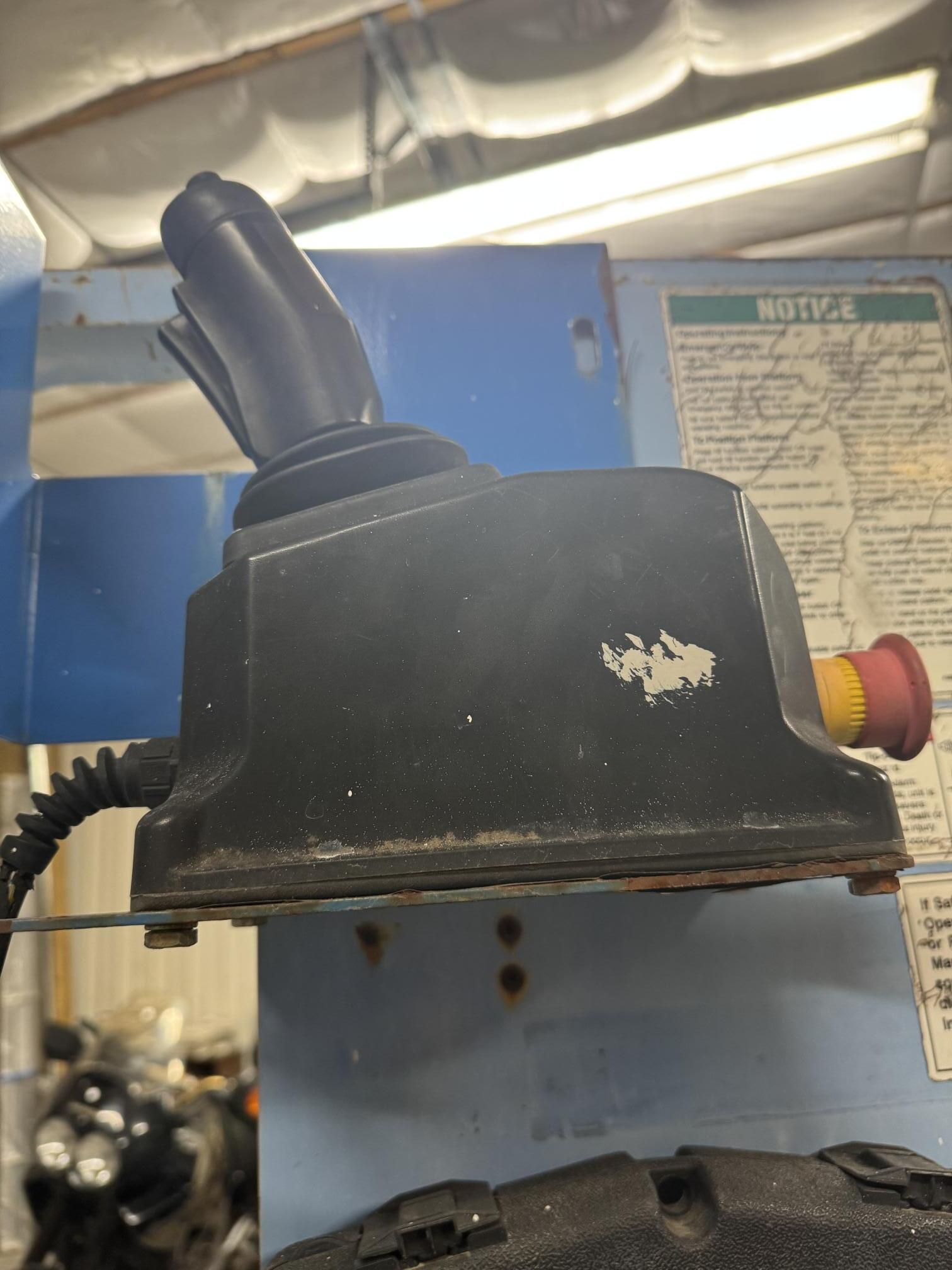 2002 GENIE GS-1930 - Image 11