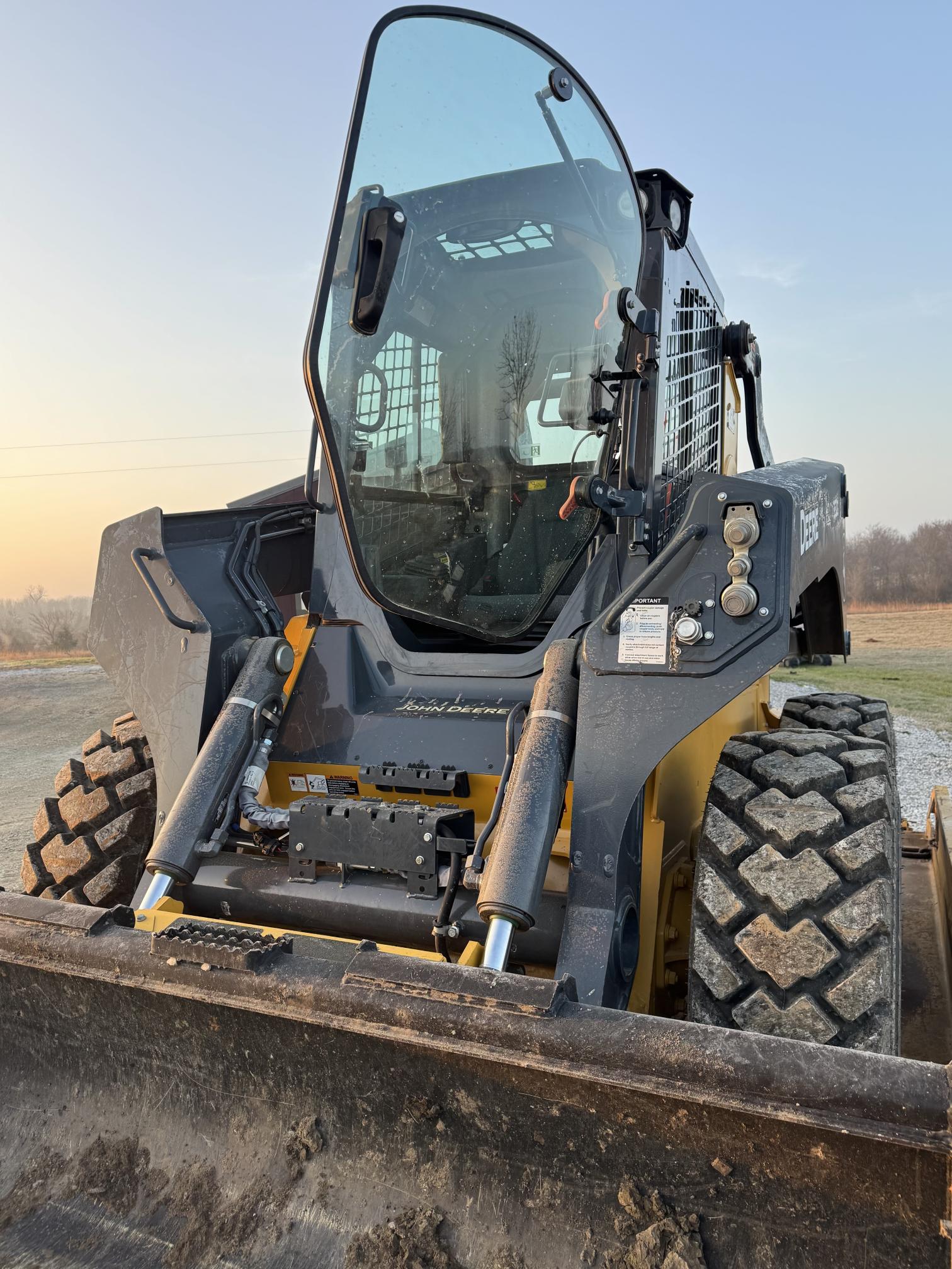 2024 JOHN DEERE 332G Skid steer - Image 10