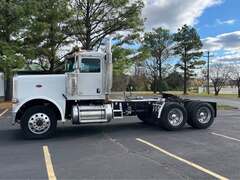 2013 PETERBILT 388 - Image 4