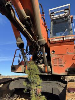 HITACHI EX1100 - Image 6