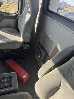 2007 VOLVO VNL42T - Image 12