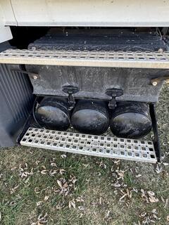 2007 VOLVO VNL42T - Image 21