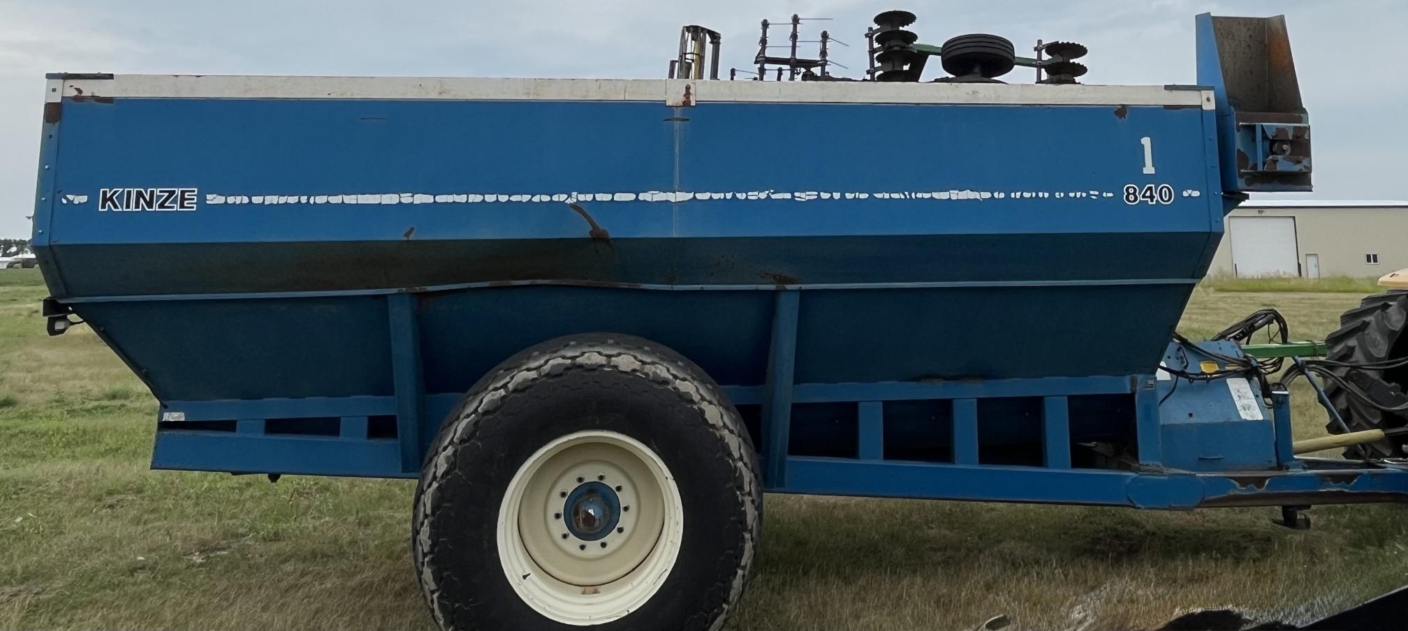 1993 KINZE 840 - view 6 of 15