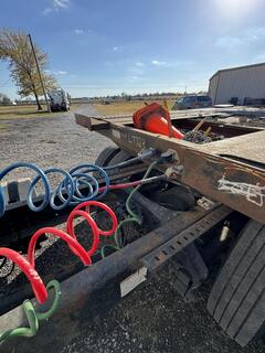 2006 VOLVO VNL42T - Image 10
