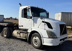 2006 VOLVO VNL42T - Image 1