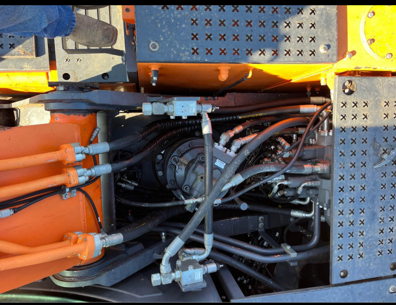 2018 DOOSAN DX255LC-5 - Image 10