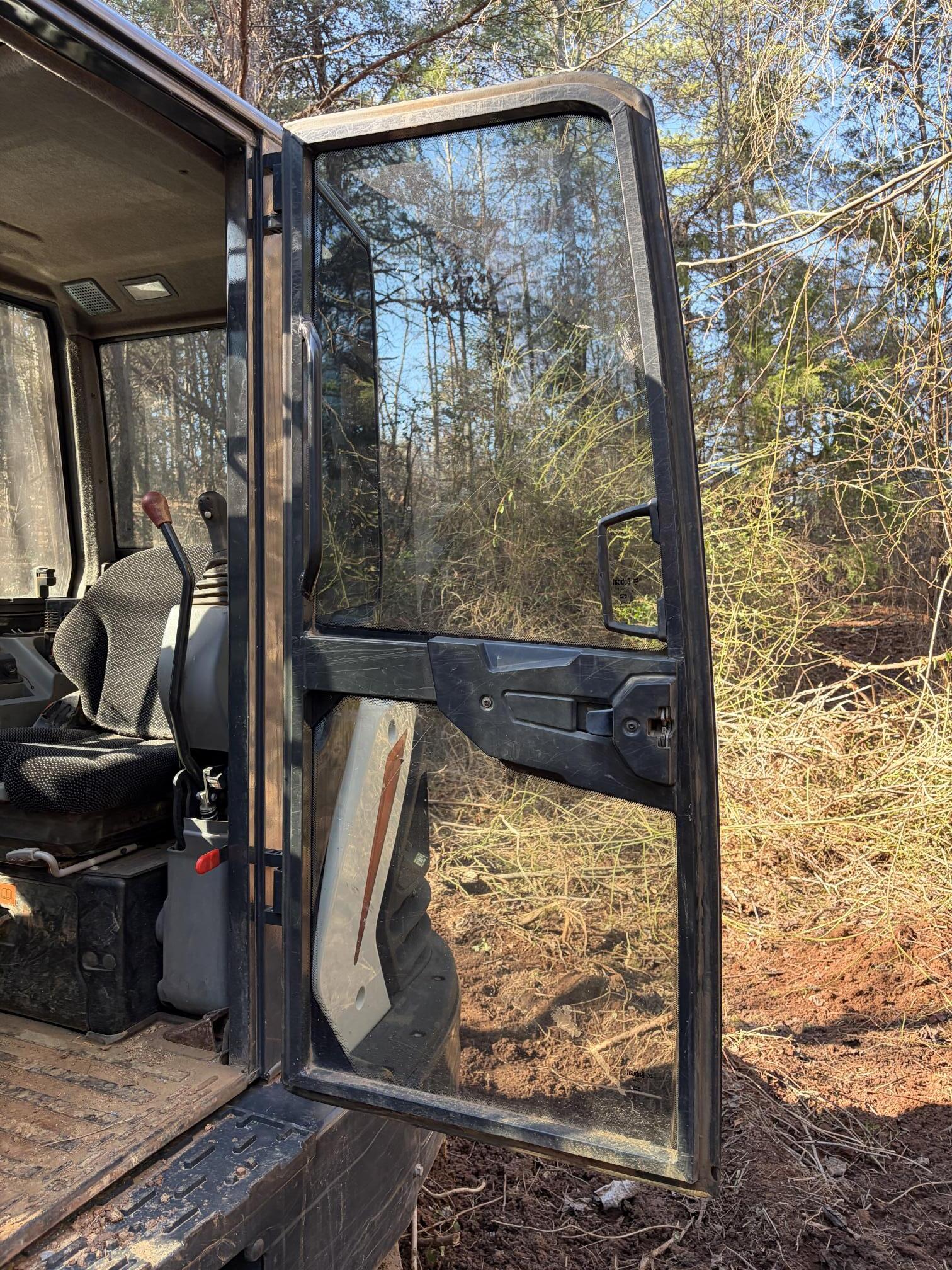 2023 BOBCAT E60 - view 13 of 14