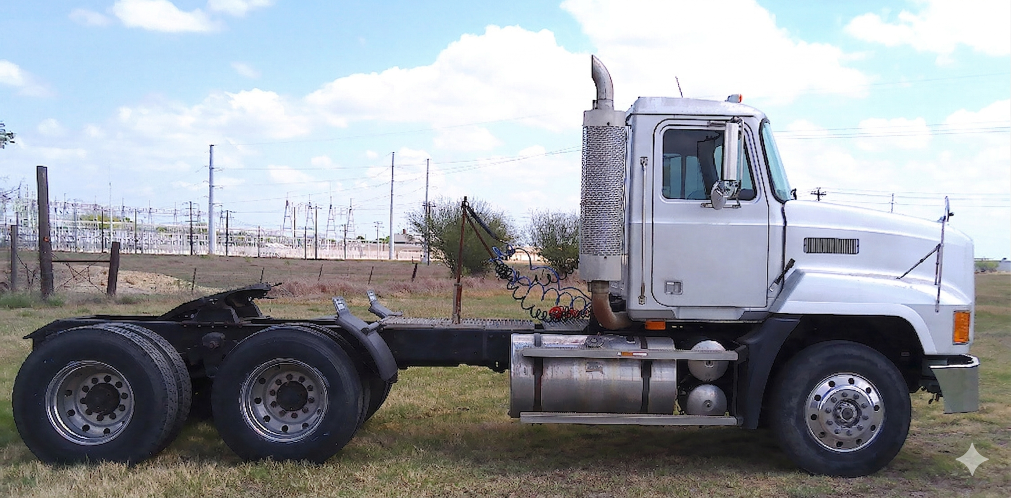 1993 MACK CH613 - view 4 of 25