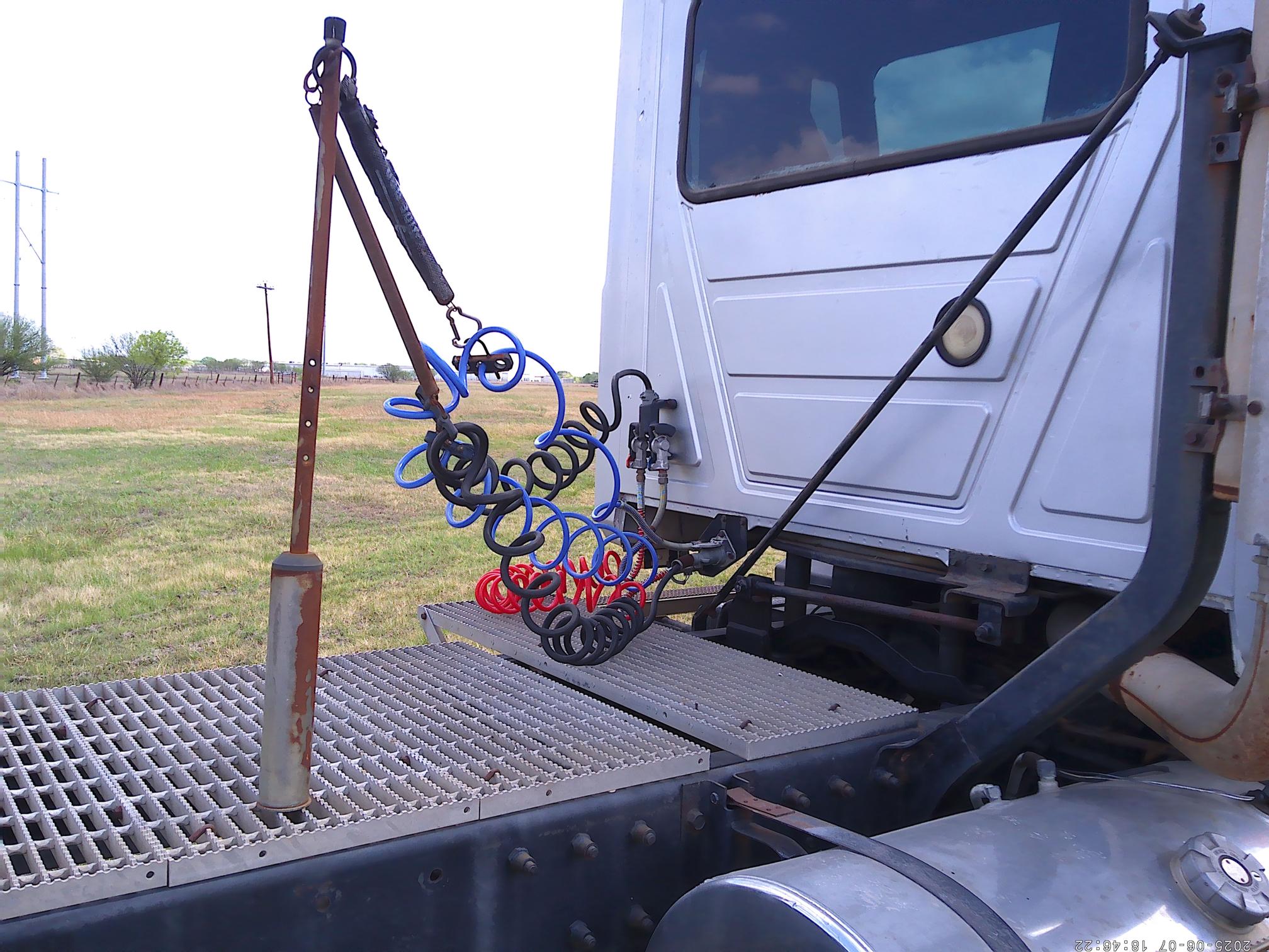 1993 MACK CH613 - view 9 of 25