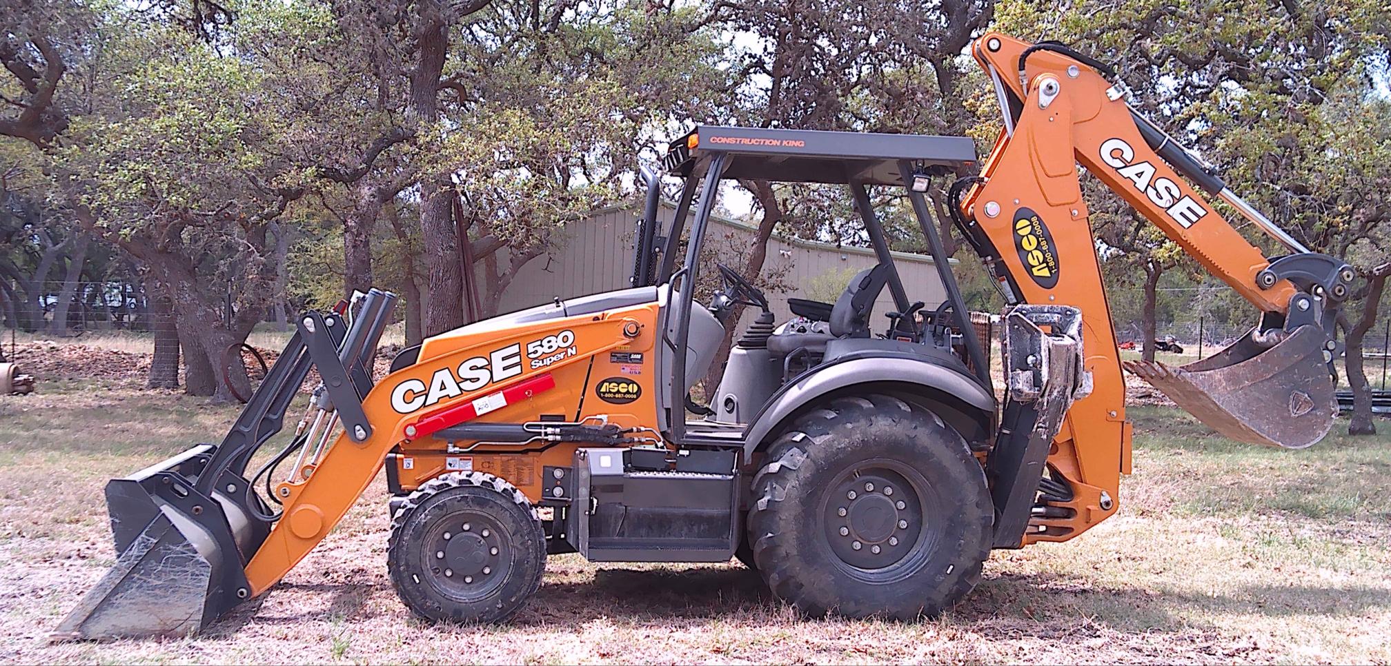 2024 CASE 580SN - view 5 of 26