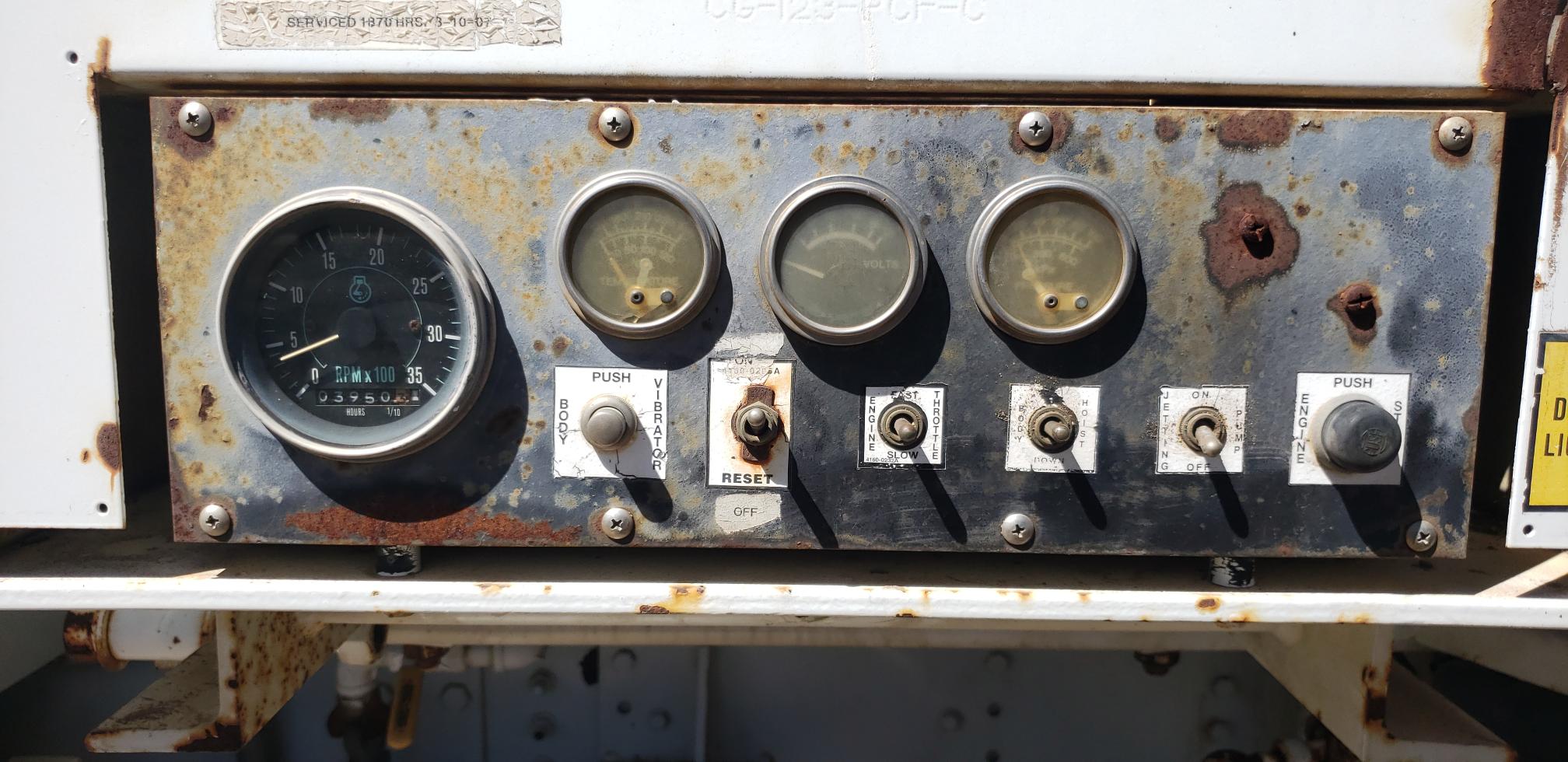 1999 VAC-ALL - view 11 of 34